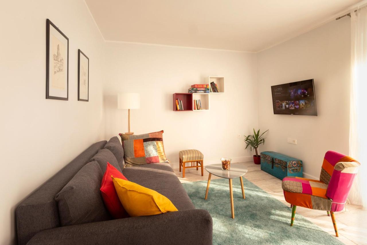 Paha-Paha Modern Apartment With Sea View, Fast Wi-Fi, And Free Parking! リエカ エクステリア 写真