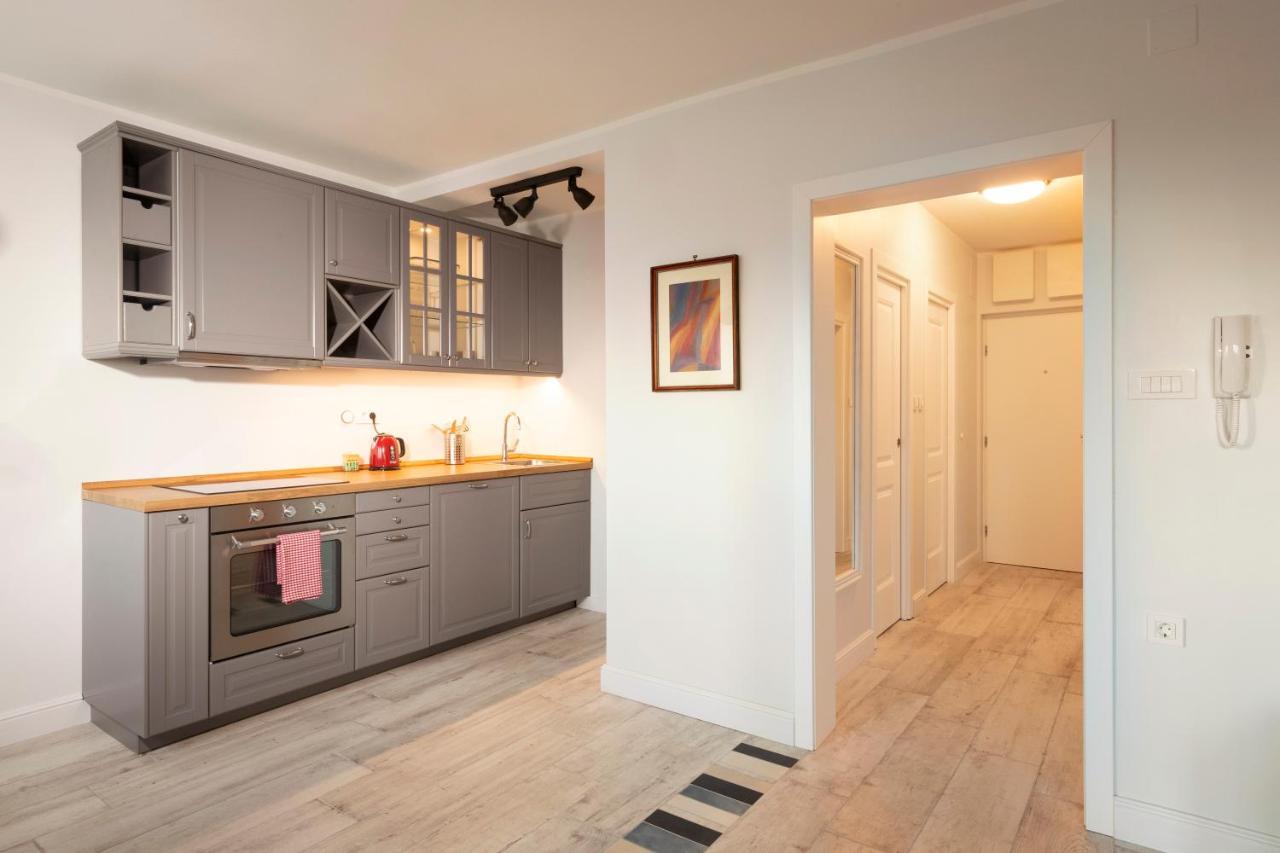 Paha-Paha Modern Apartment With Sea View, Fast Wi-Fi, And Free Parking! リエカ エクステリア 写真