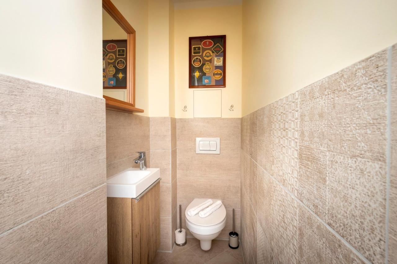 Paha-Paha Modern Apartment With Sea View, Fast Wi-Fi, And Free Parking! リエカ エクステリア 写真