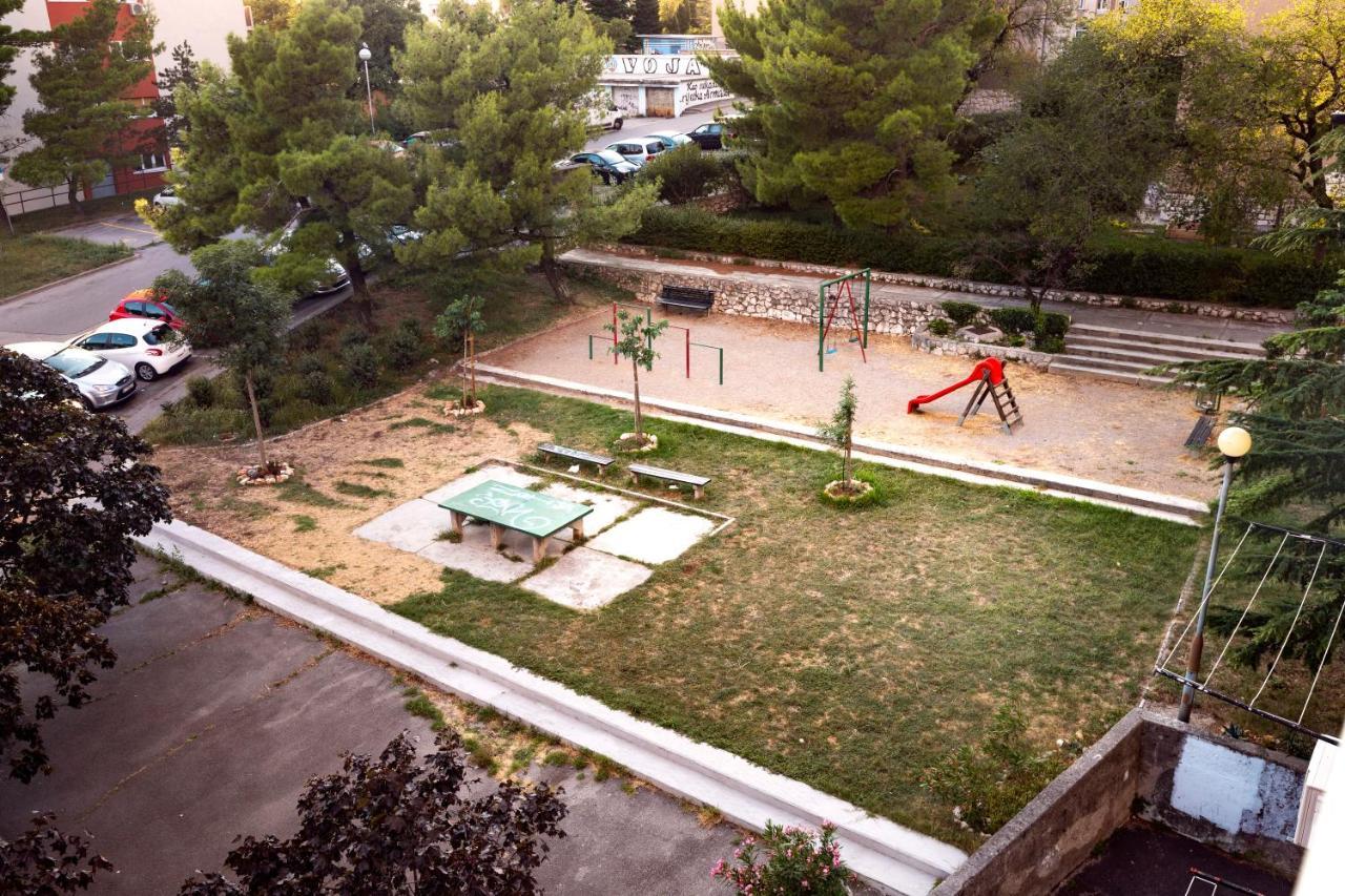 Paha-Paha Modern Apartment With Sea View, Fast Wi-Fi, And Free Parking! リエカ エクステリア 写真